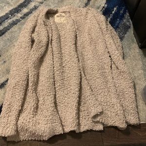 Lightly worn Hollister cardigan. Size small.